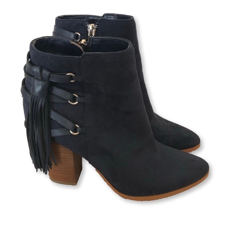 Marc Fisher Navy Suede Tassel Ankle Booties Size 7 Medium